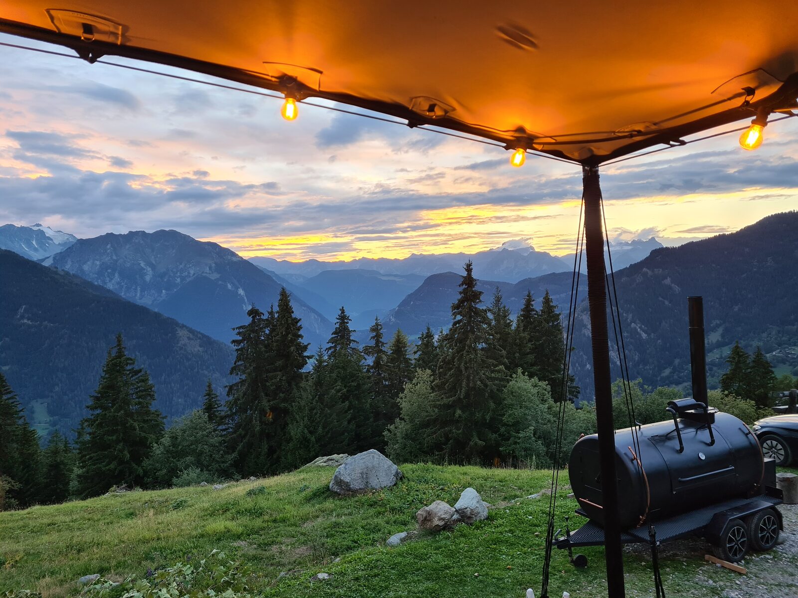 BBQ-Abend mit Bergpanorama in Verbier